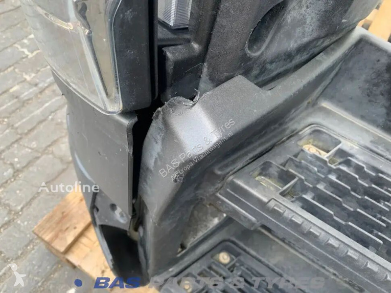 Pezzi di ricambio per mezzi pesanti Renault...