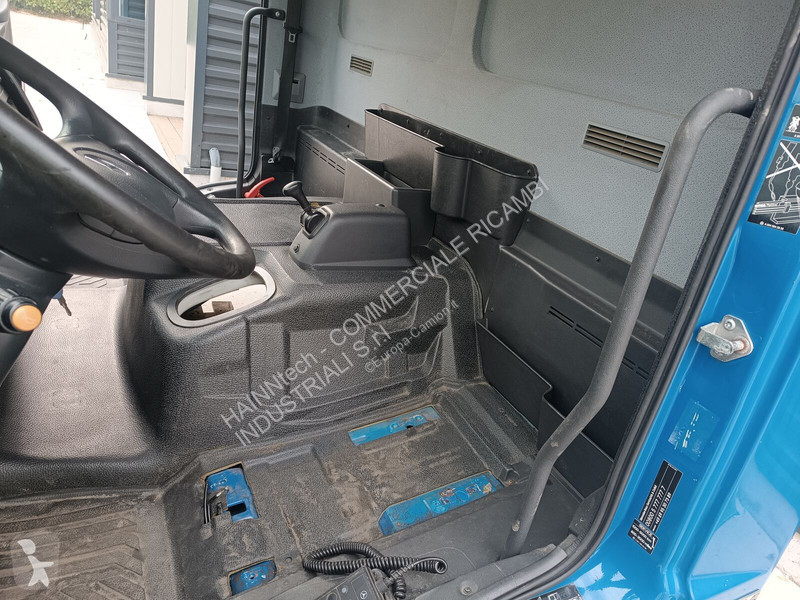 قطع غيار الآليات الثقيلة Mercedes ATEGO MP2...