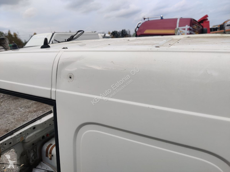 Náhradní díly pro kamiony Volvo 440HP 6*2 Rigid...