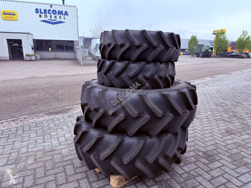 Pièces poids lourds Mitas 420/70R30 & 300/70R20...
