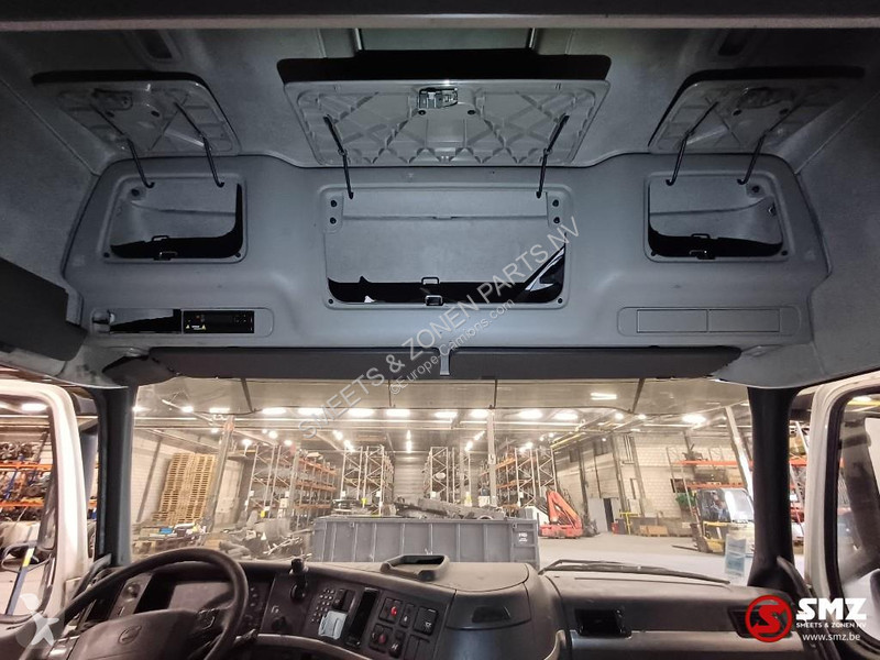 Náhradní díly pro kamiony Volvo Occ Cabine...