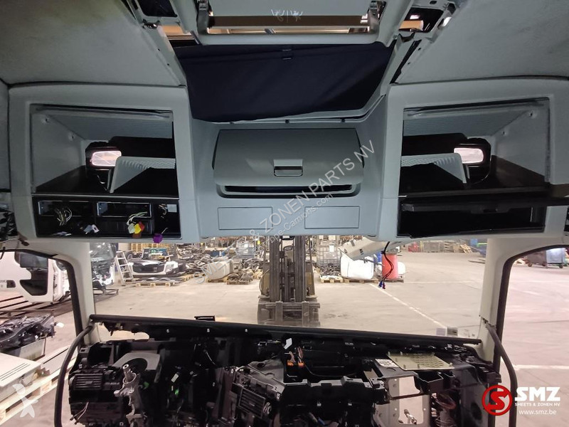 Ricambio per autocarri Volvo Occ Cabine Volvo 4...
