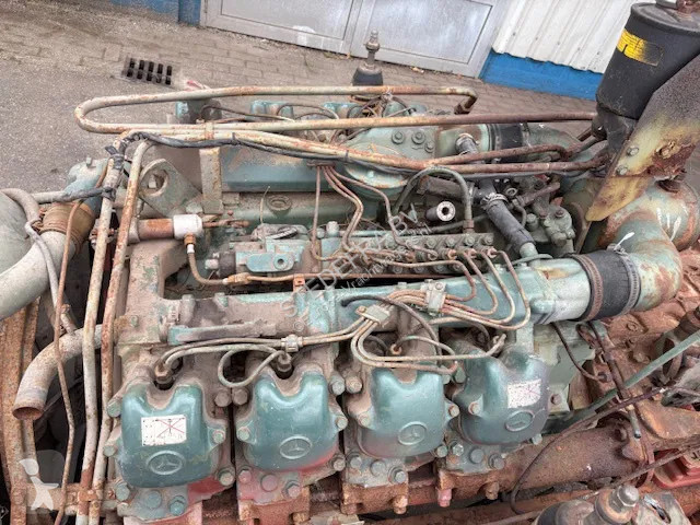 Vrachtwagenonderdelen Mercedes OM402 Engine...