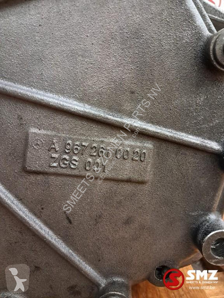 قطع غيار الآليات الثقيلة Mercedes...