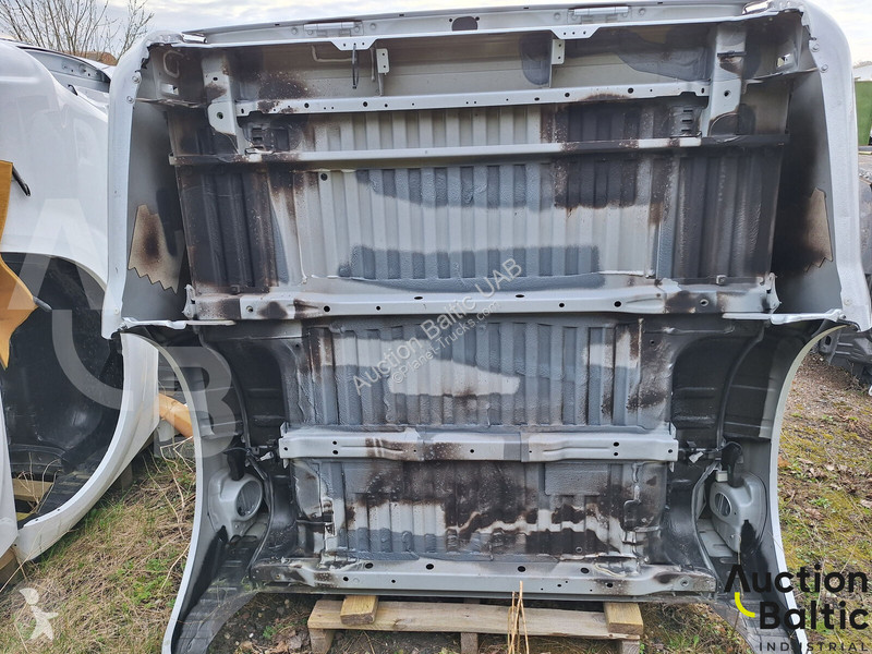 Pièces poids lourds Nissan Navara D23