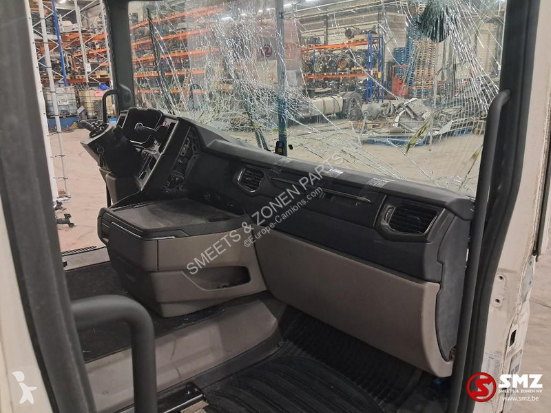 قطع غيار الآليات الثقيلة Scania Occ Cabine cania