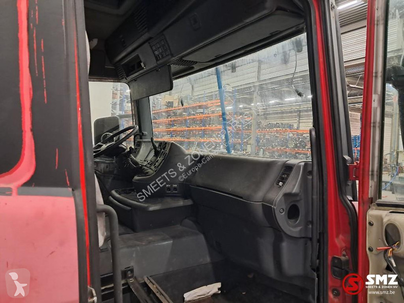 قطع غيار الآليات الثقيلة Scania Occ cabine...