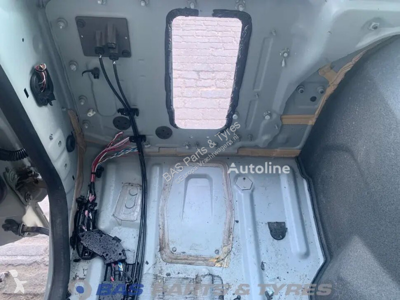قطع غيار الآليات الثقيلة Volvo
