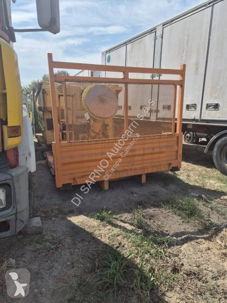 قطع غيار الآليات الثقيلة Iveco