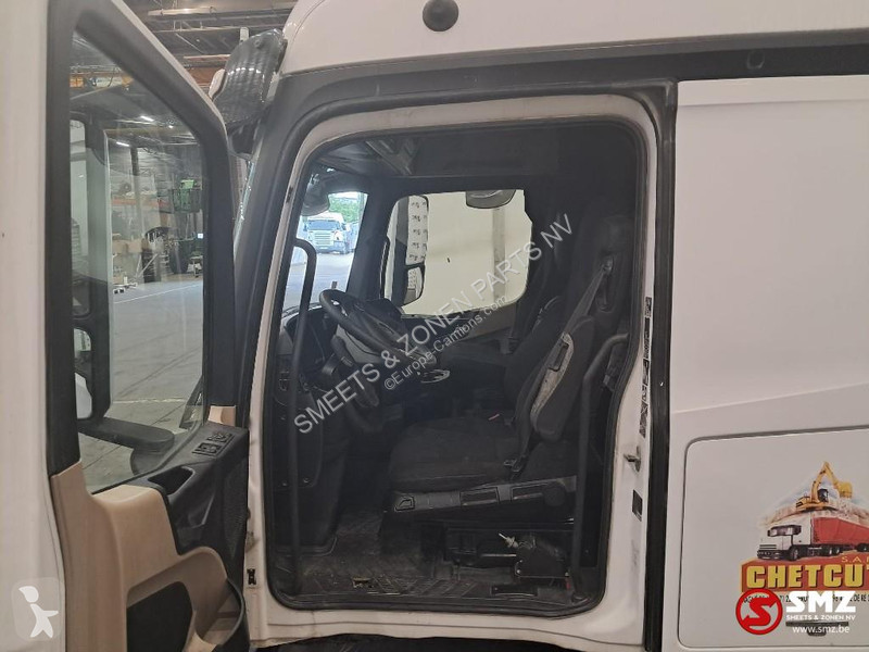 Piese camioane Mercedes Occ Cabine Mercedes...