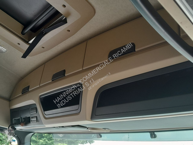 Pièces poids lourds Mercedes AROCS ACTROS...