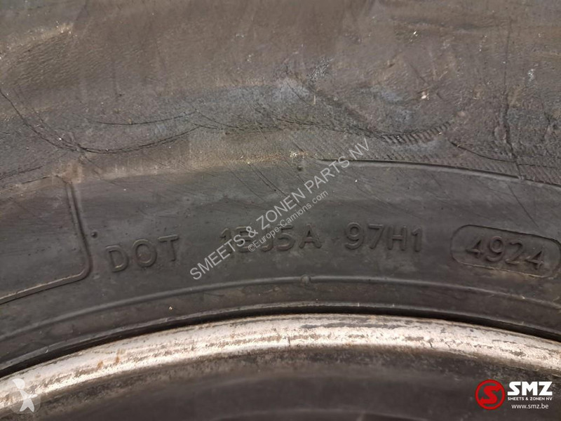 قطع غيار الآليات الثقيلة Hankook Occ...