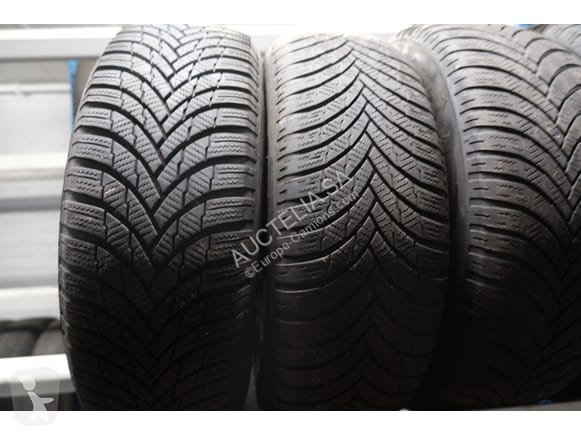 Vrachtwagenonderdelen  195/65 R15