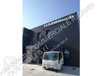Reservdelar lastbilar Isuzu 2615 NPR 75 85 M21...