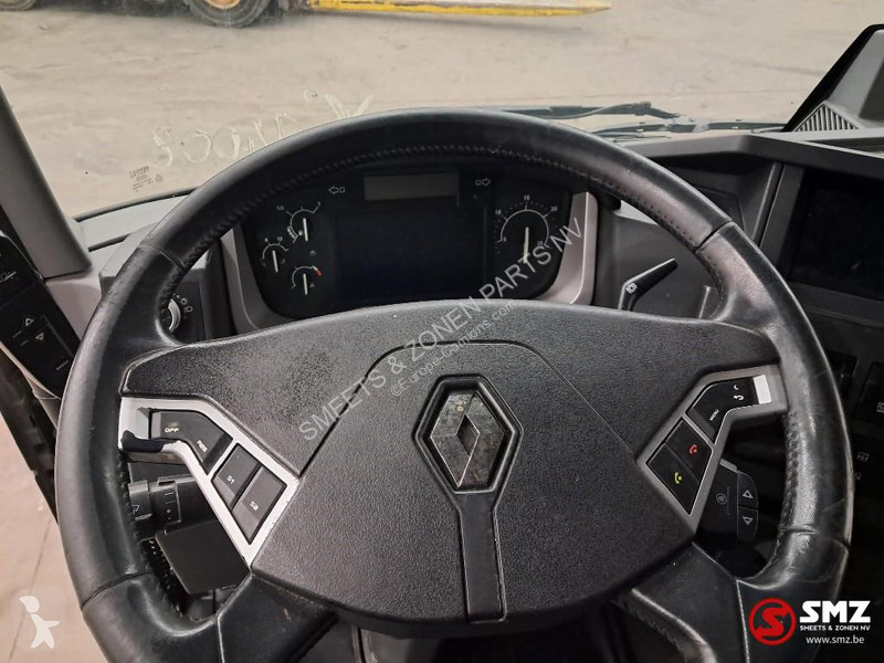 قطع غيار الآليات الثقيلة Renault Occ Cabine...