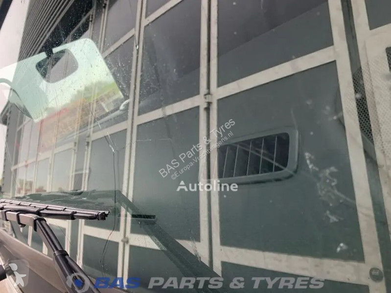 قطع غيار الآليات الثقيلة Volvo