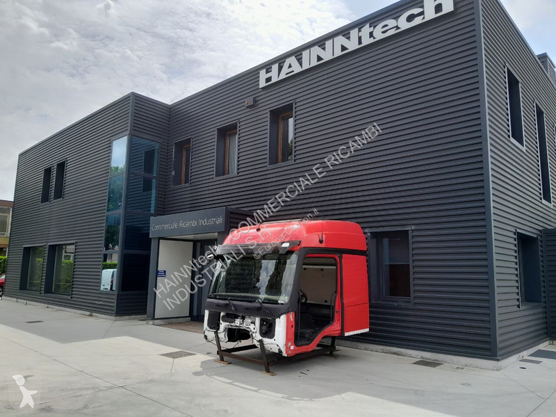 Pièces poids lourds Mercedes AROCS ACTROS...