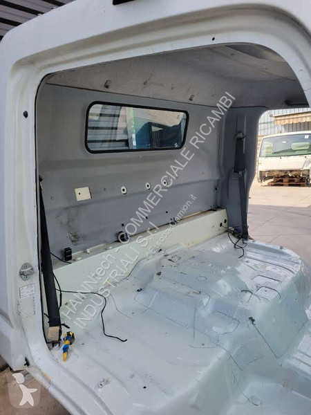 قطع غيار الآليات الثقيلة Mitsubishi Fuso CANTER...