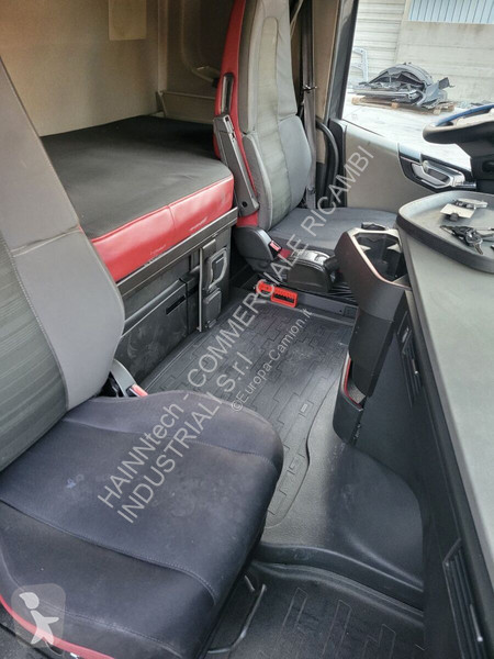 قطع غيار الآليات الثقيلة Volvo 4 GLOBETROTTER...