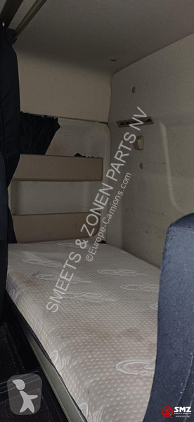 قطع غيار الآليات الثقيلة Mercedes Occ cabine...