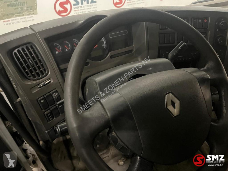 قطع غيار الآليات الثقيلة Renault Occ cabine...