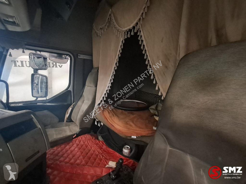 قطع غيار الآليات الثقيلة Renault Occ Cabine...
