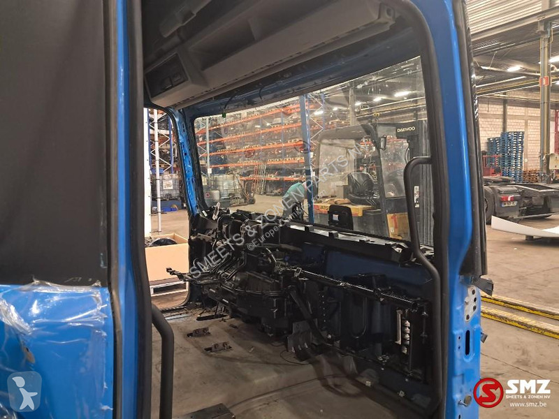 قطع غيار الآليات الثقيلة Ford Occ Cabine ord  500