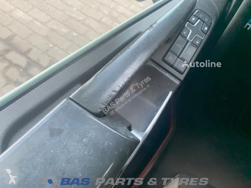 قطع غيار الآليات الثقيلة Volvo