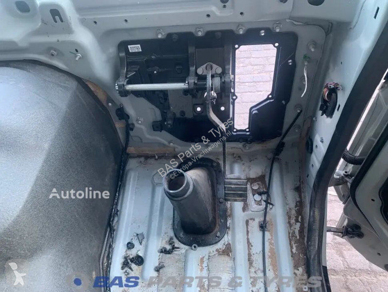 قطع غيار الآليات الثقيلة Volvo
