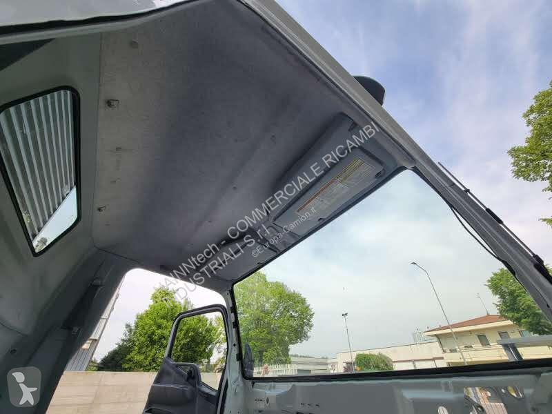 قطع غيار الآليات الثقيلة Mitsubishi Fuso CANTER...