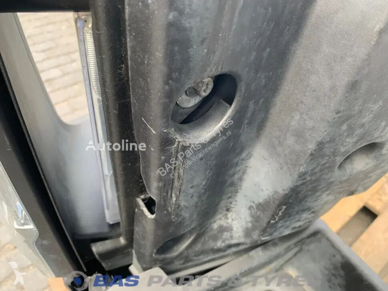 Pezzi di ricambio per mezzi pesanti Renault...