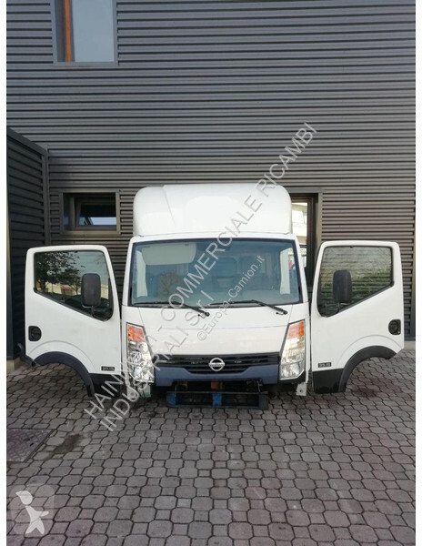Pièces poids lourds Nissan 2697 CABSTAR