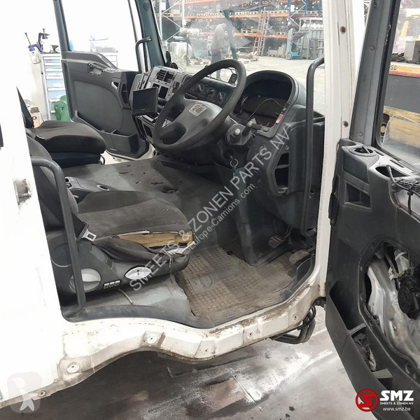 قطع غيار الآليات الثقيلة MAN Occ cabine RHD MAN