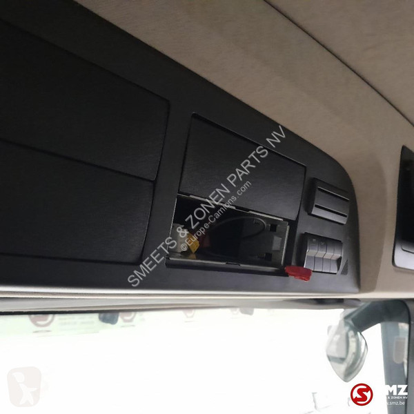 قطع غيار الآليات الثقيلة Mercedes Occ cabine...