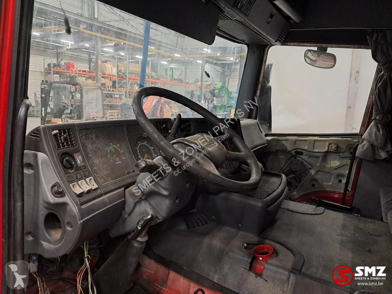 قطع غيار الآليات الثقيلة Scania Occ cabine...