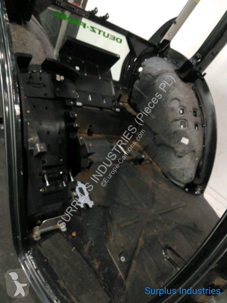 Запчасти для грузовика Deutz-Fahr AGROTRON 6180...