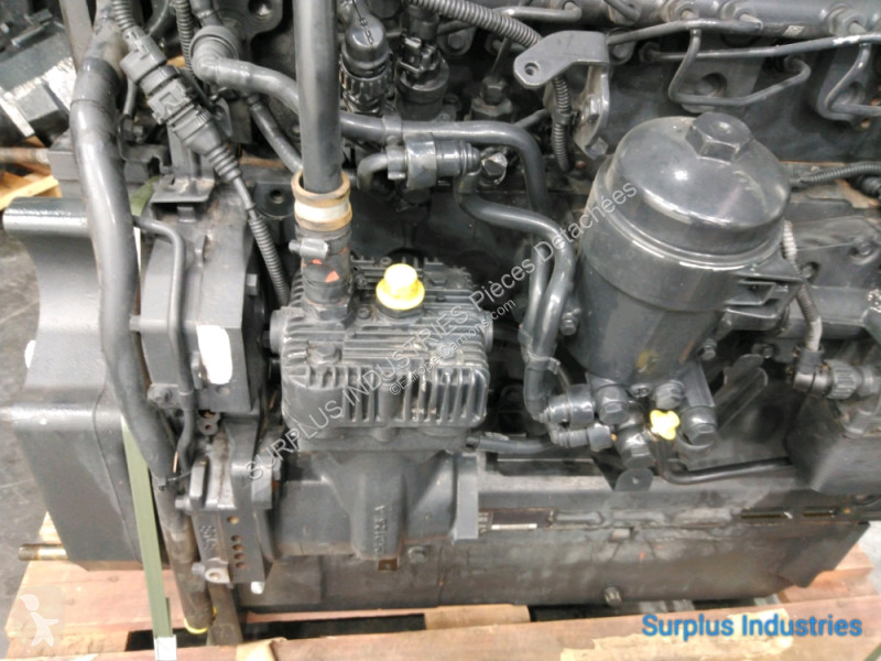 قطع غيار الآليات الثقيلة Deutz-Fahr AGROTRON...