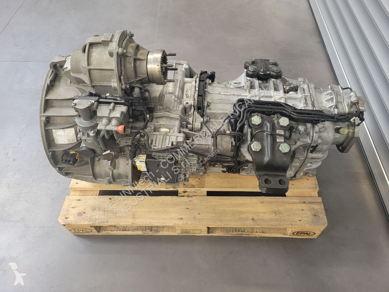 قطع غيار الآليات الثقيلة Mercedes - Arocs