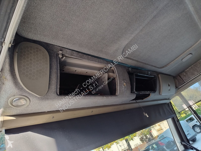 Pezzi di ricambio per mezzi pesanti Iveco...