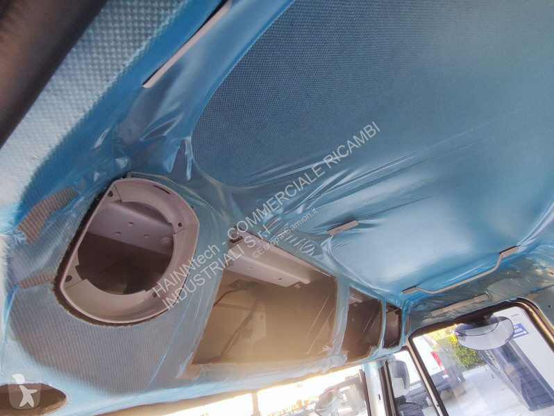 قطع غيار الآليات الثقيلة Iveco Day Cab
