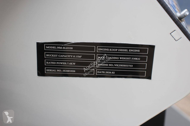 Nakladač  T330XL