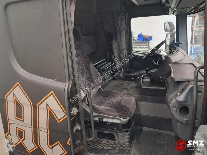 Náhradní díly pro kamiony Scania Occ Cabine...