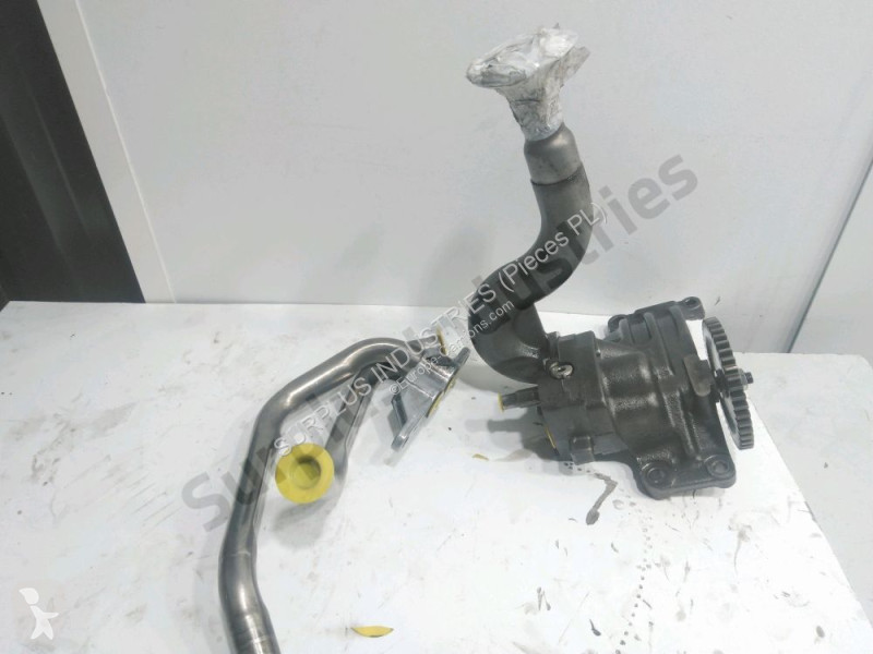 قطع غيار الآليات الثقيلة John Deere 8345R