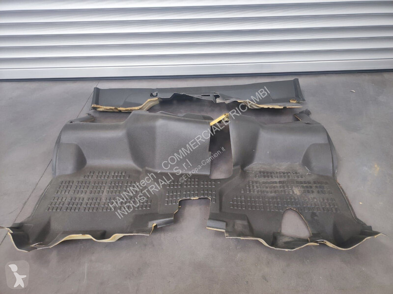 Pièces poids lourds Nissan 2697 2007-2013