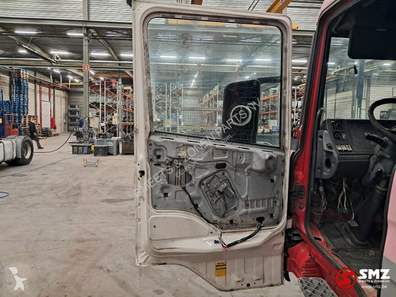 قطع غيار الآليات الثقيلة Scania Occ cabine...
