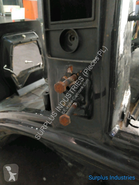 Запчасти для грузовика Deutz-Fahr AGROTRON 6180...