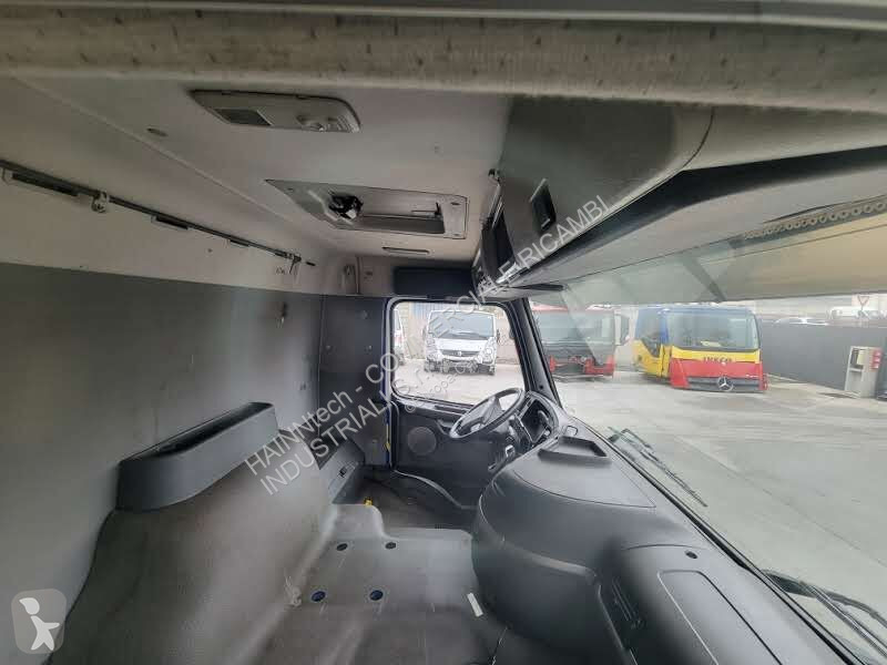 قطع غيار الآليات الثقيلة Volvo - DAY CAB - L1 H1