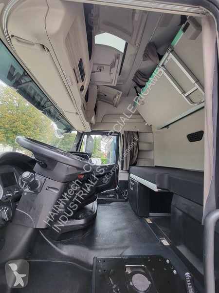 قطع غيار الآليات الثقيلة Iveco EURO 6 2019 ->