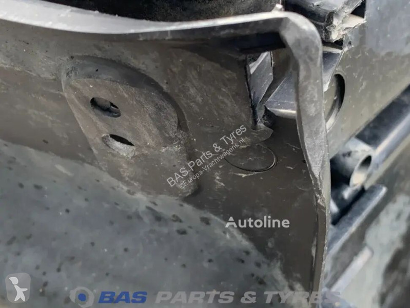 Pezzi di ricambio per mezzi pesanti Renault...