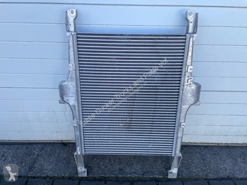 Reservdelar lastbilar Iveco 41214448 INTERCOOLER